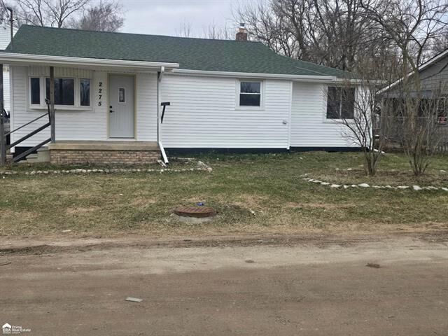 Property Photo:  2275 Connell Street  MI 48529 