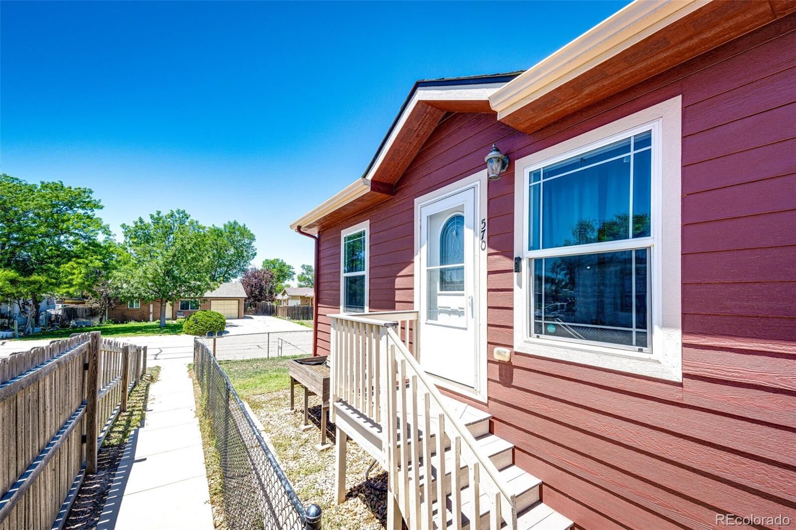 Property Photo:  570 4th Street  CO 80102 