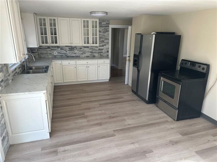 Property Photo:  2 Doric Avenue  RI 02910 