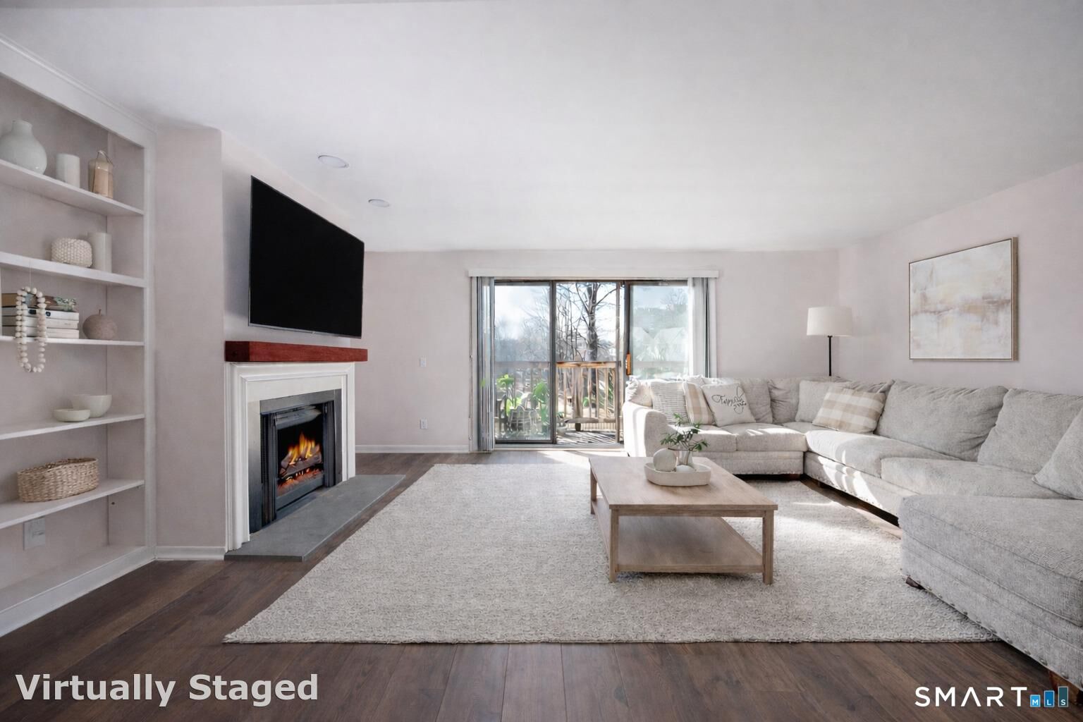 Property Photo:  237 Strawberry Hill Avenue Apt 27  CT 06902 