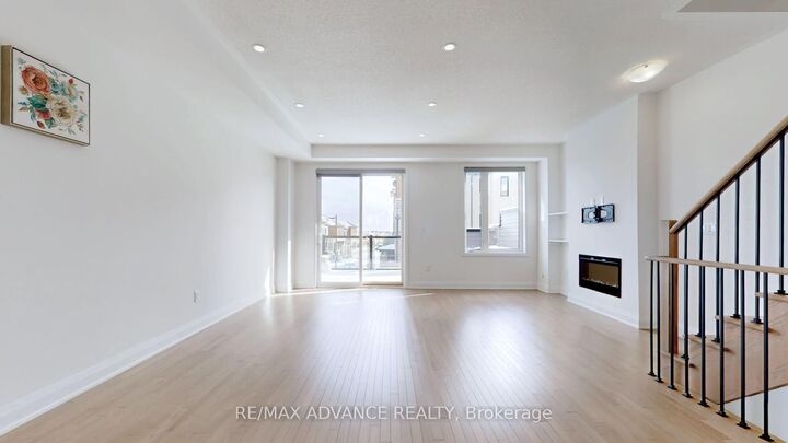Property Photo: 4 Carole Bell Way ON L6E 0W2