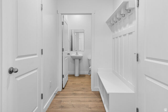 Property Photo:  300 E Levengrove Dr N 232  UT 84048 