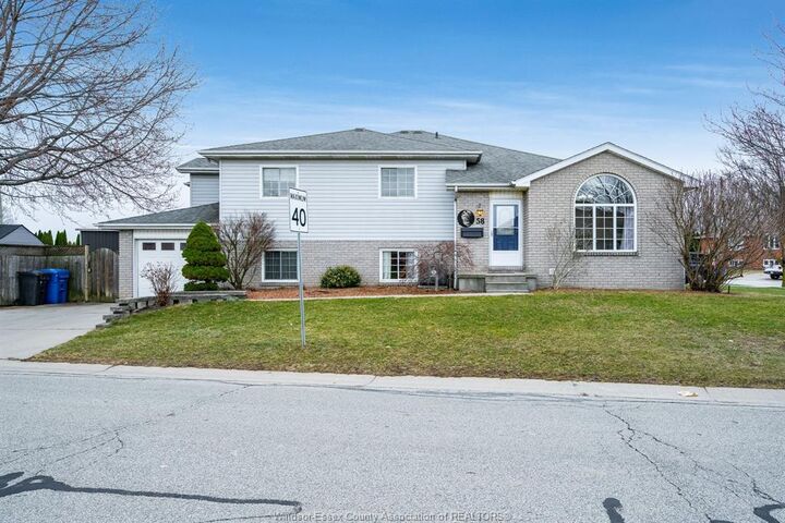 Century 21 Local Home Team Realty Inc. - Kingsville photo 6