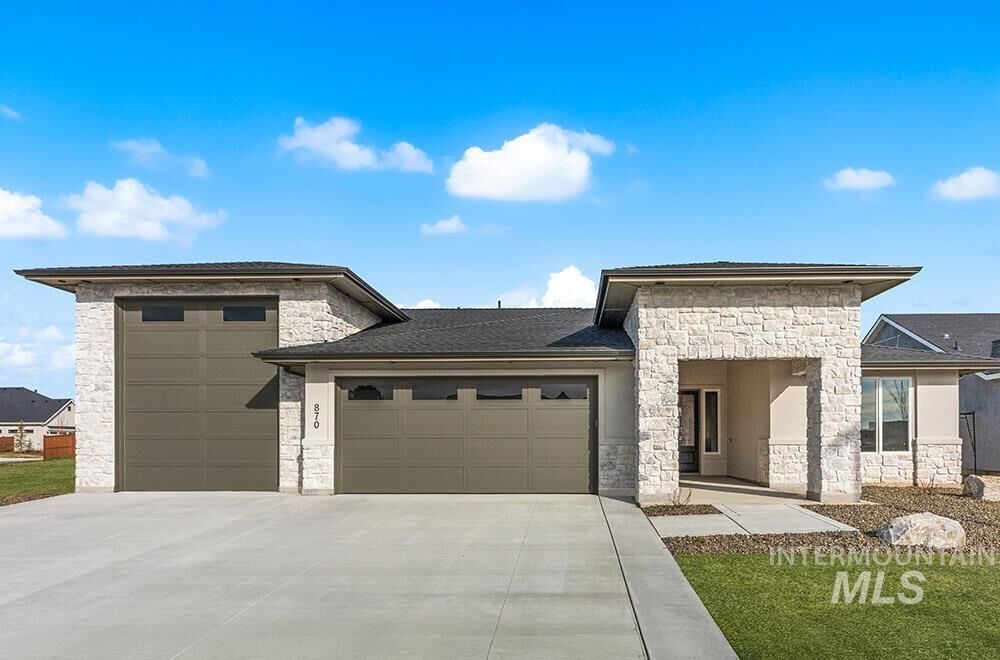 Property Photo:  870 N Creekwater Lot 6 Block 5  ID 83616 