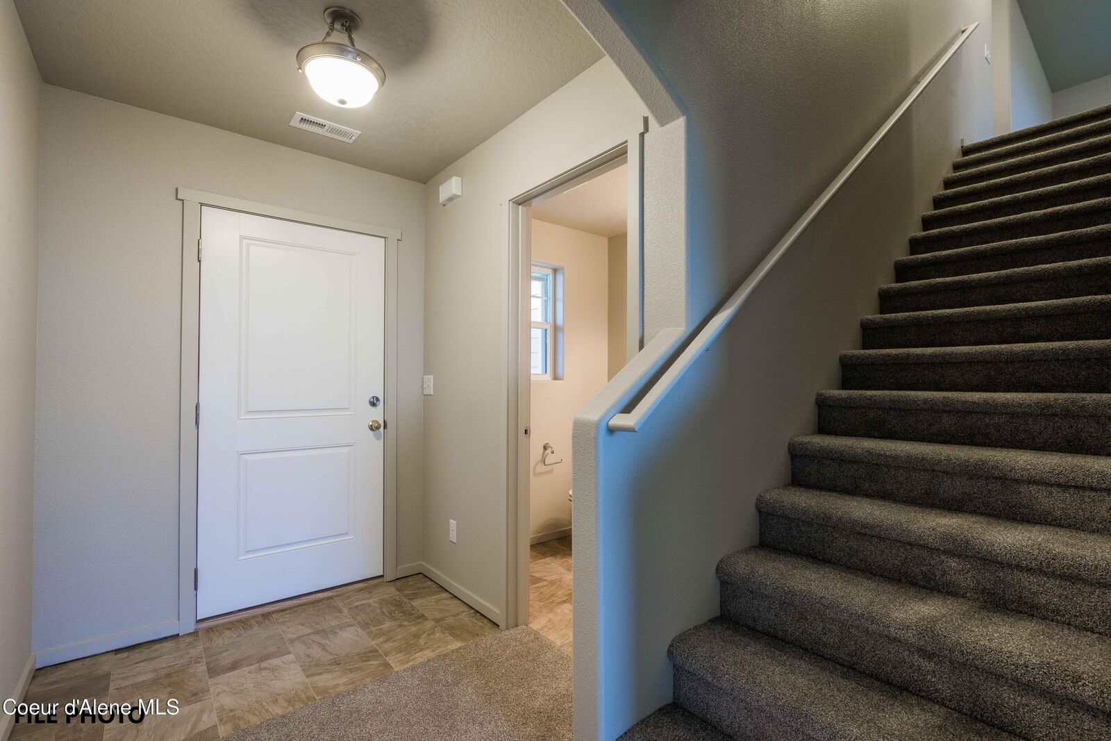 Property Photo:  407 S Treeline St  WA 99001 