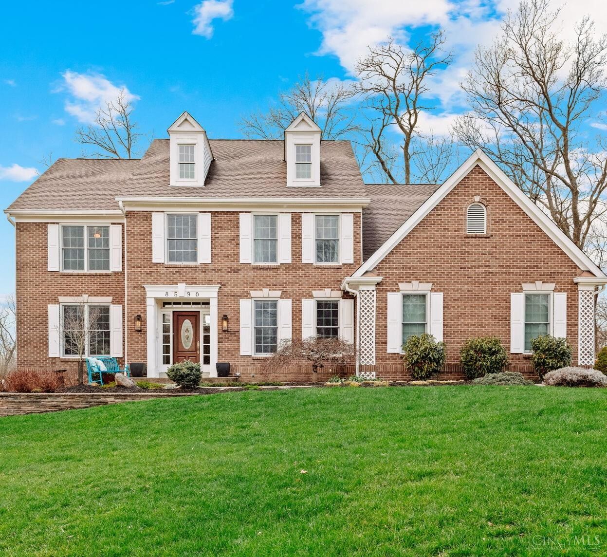 Property Photo:  8590 Trillium Ridge Lane  OH 45255 
