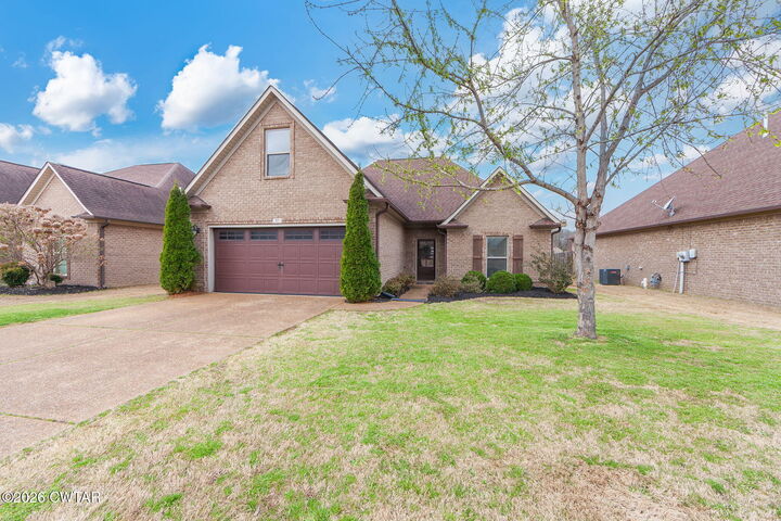 Property Photo: 37 Copper Ridge Cove TN 38305