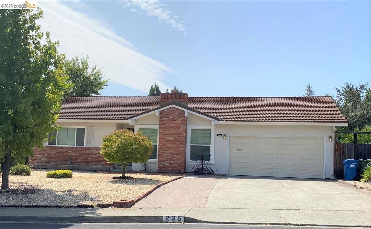 Property Photo: 235 Donegal Way CA 94553