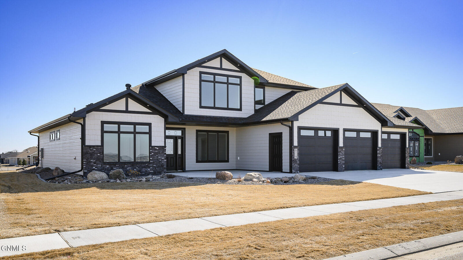 Property Photo:  6119 Crested Butte Road  ND 58503 