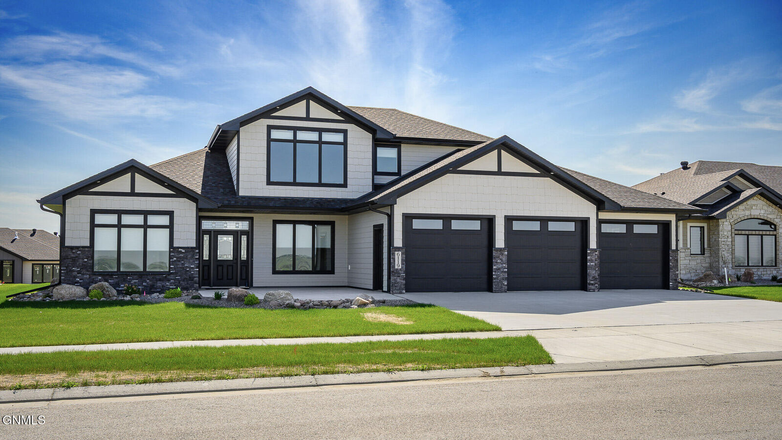 Property Photo:  6119 Crested Butte Road  ND 58503 