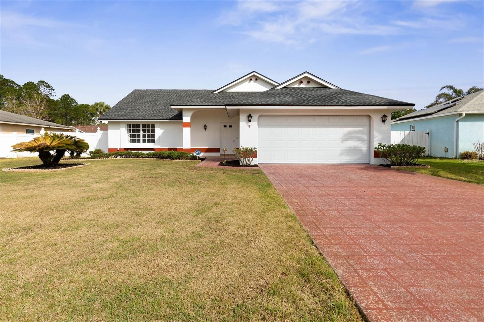 Property Photo: 3 Wilson Place FL 32164
