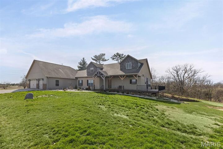 Property Photo:  4242 Quirin Road  IL 62285 