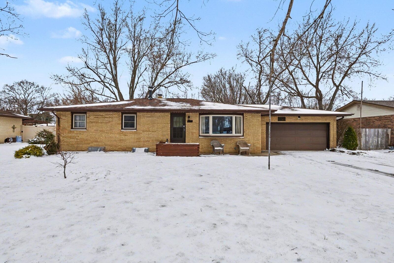 Property Photo:  1829 Nash Drive  MI 49085 