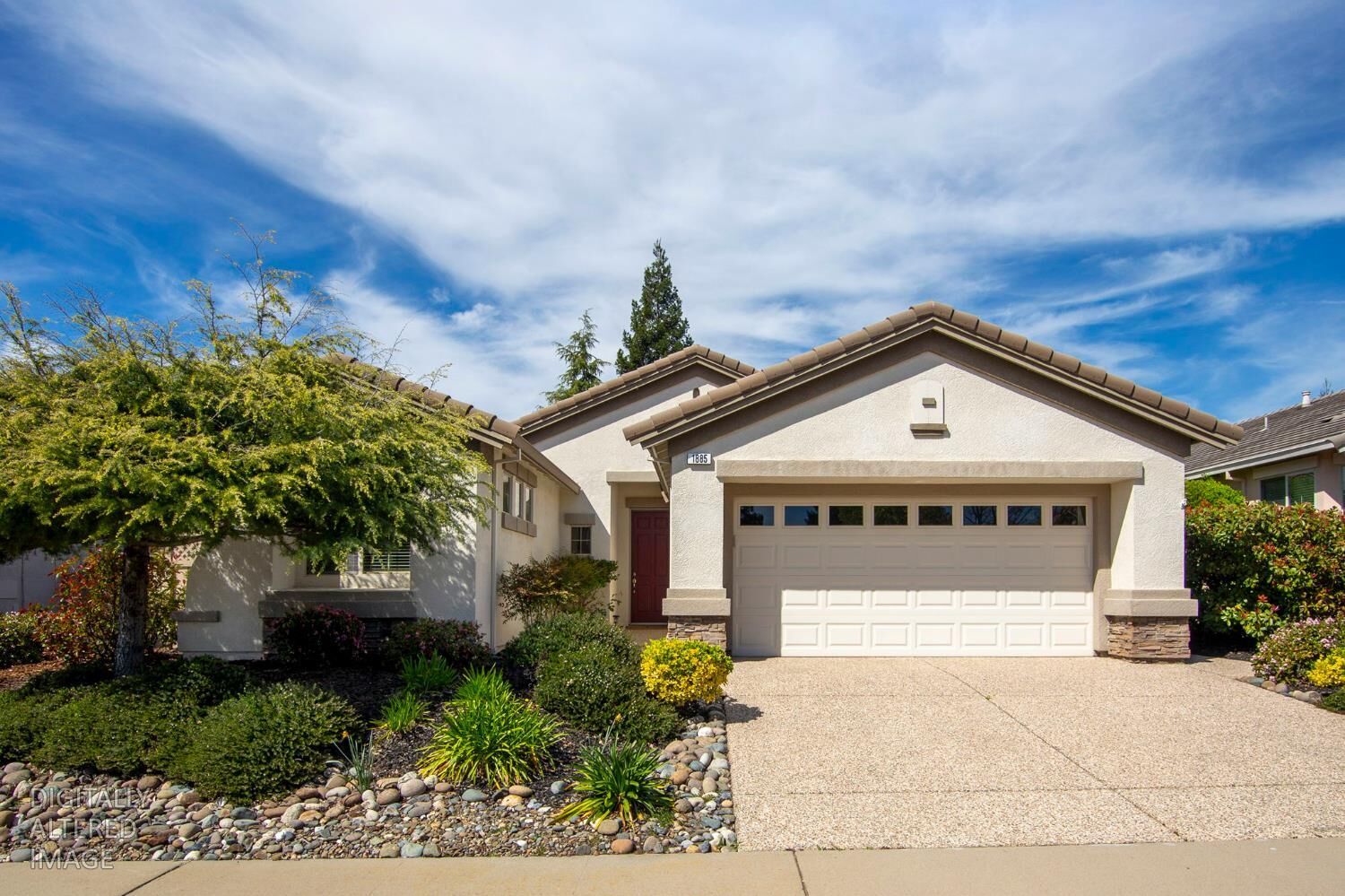Property Photo:  1885 Laurelhurst Lane  CA 95648 
