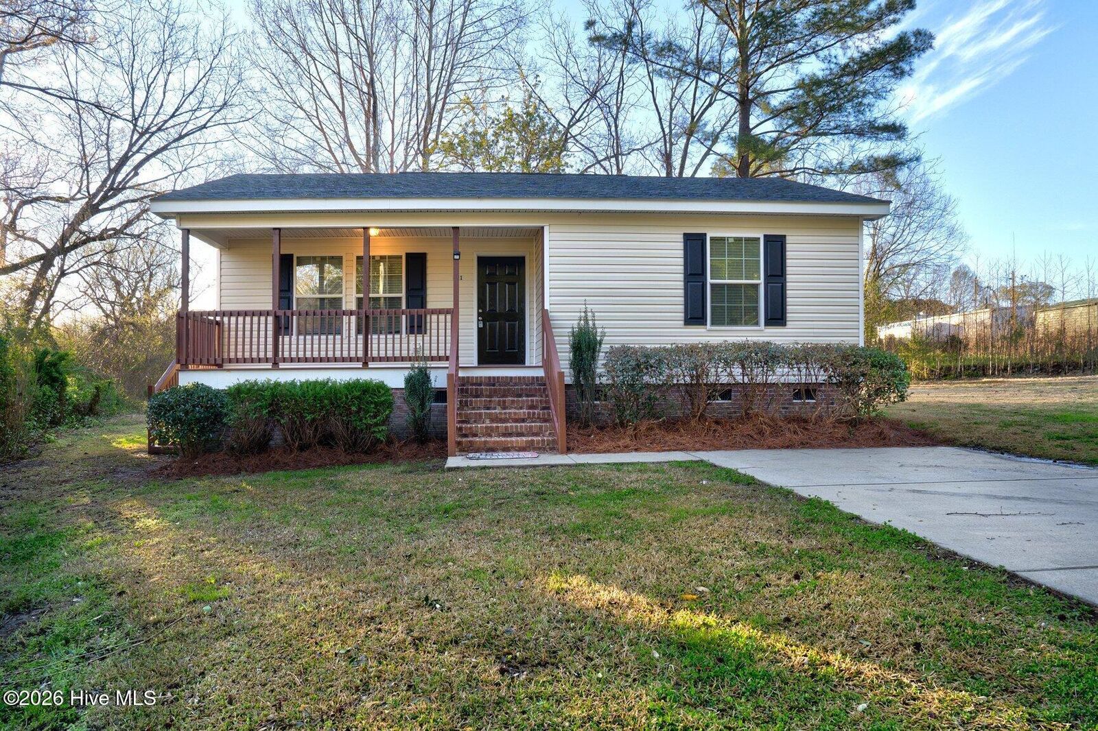 Property Photo:  311 W Franklin Street  NC 27882 