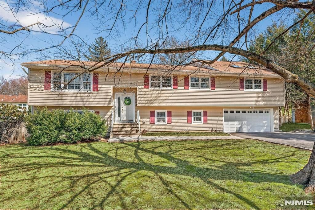 Property Photo:  119 Dean Street  NJ 07640 