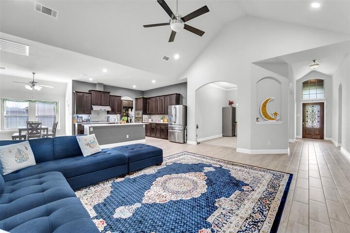 Property Photo:  102 Champion Drive  TX 75098 