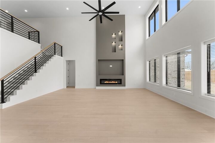 Property Photo:  4420 S 88th Street  AR 72713 