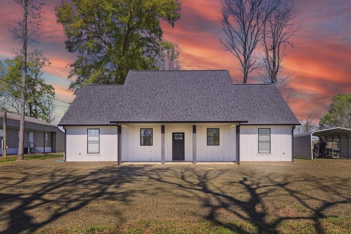 Property Photo:  210 Copper  LA 71486 