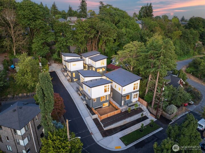 Property Photo:  1802  28th Avenue S  WA 98144 