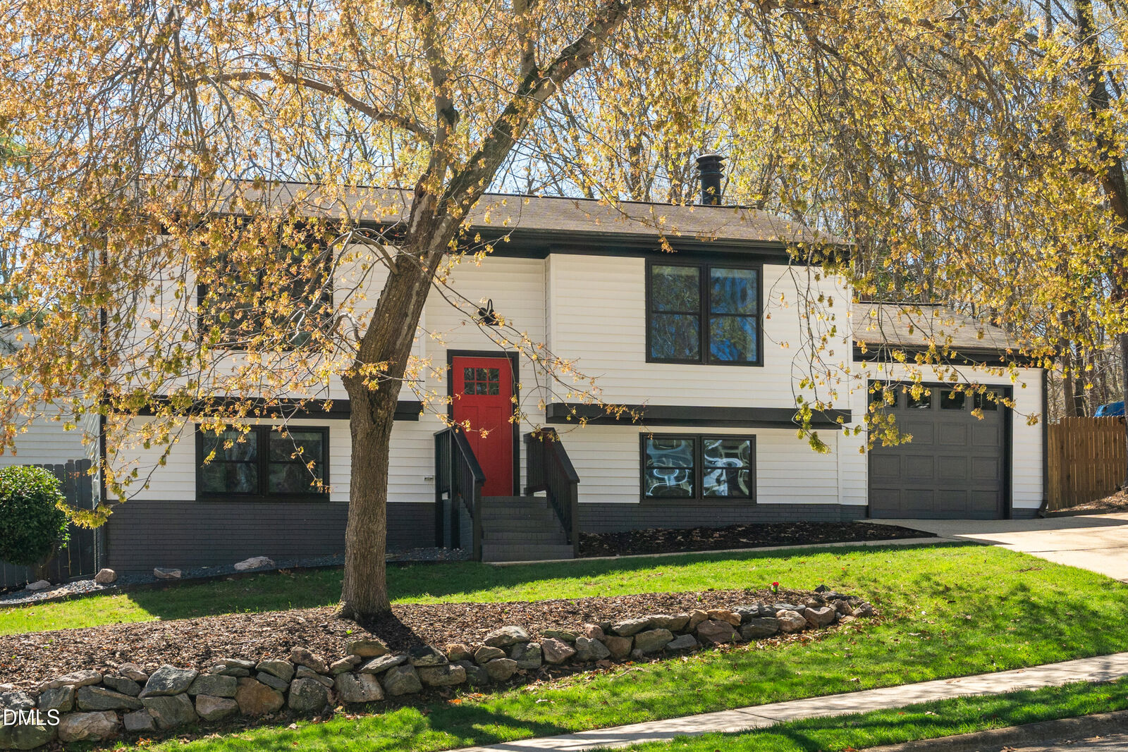 Property Photo: 7925 Mourning Dove Road NC 27615