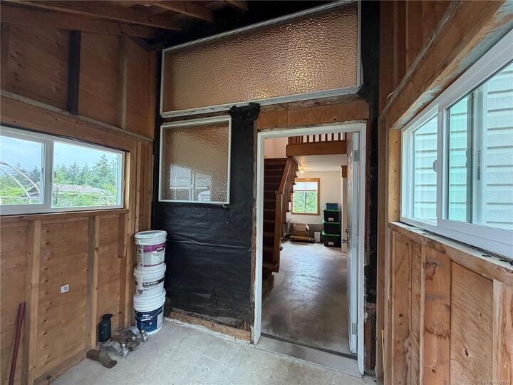 Property Photo: 147 Maquinna Ave BC V0P 2A0