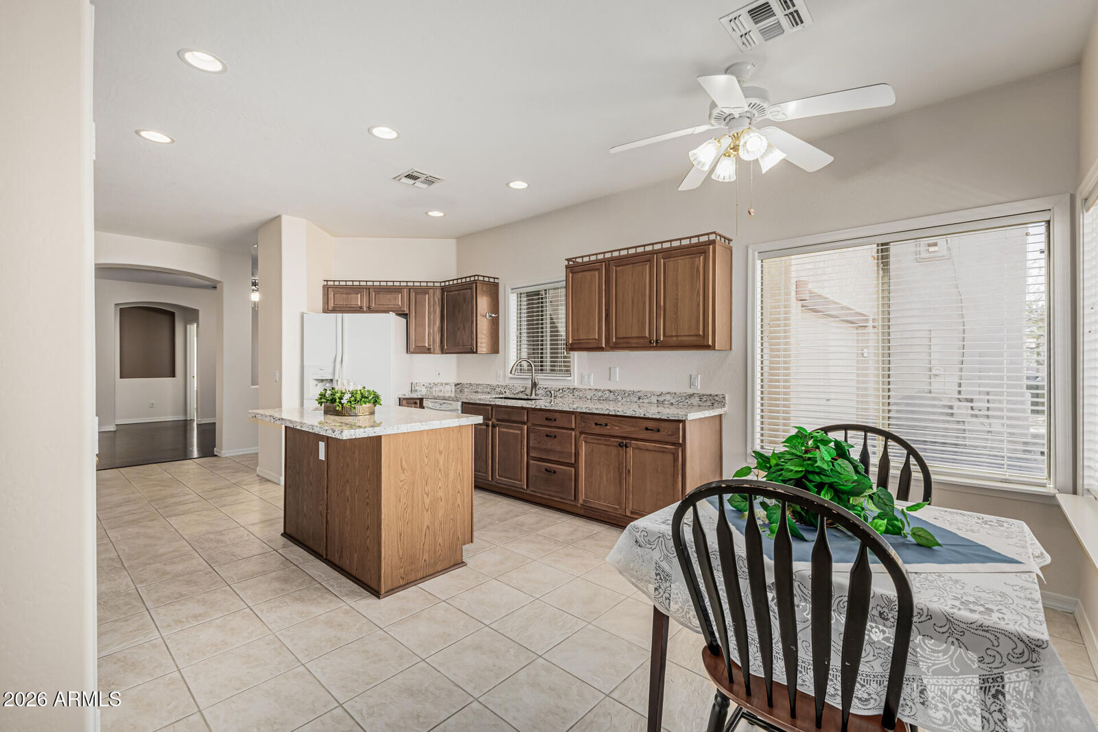 Property Photo:  1650 S Crismon Road 16  AZ 85209 