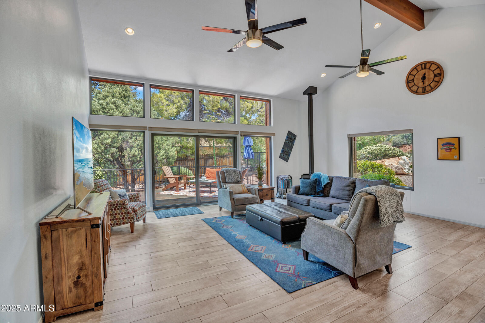 Property Photo:  75 Santa Barbara Drive  AZ 86336 