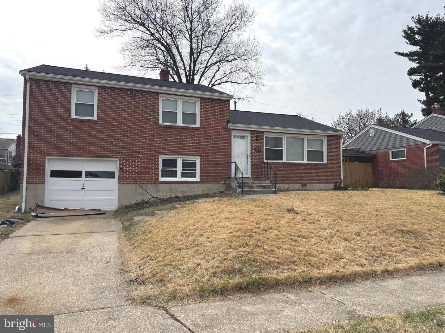 Property Photo: 609 Wallerson Road MD 21228