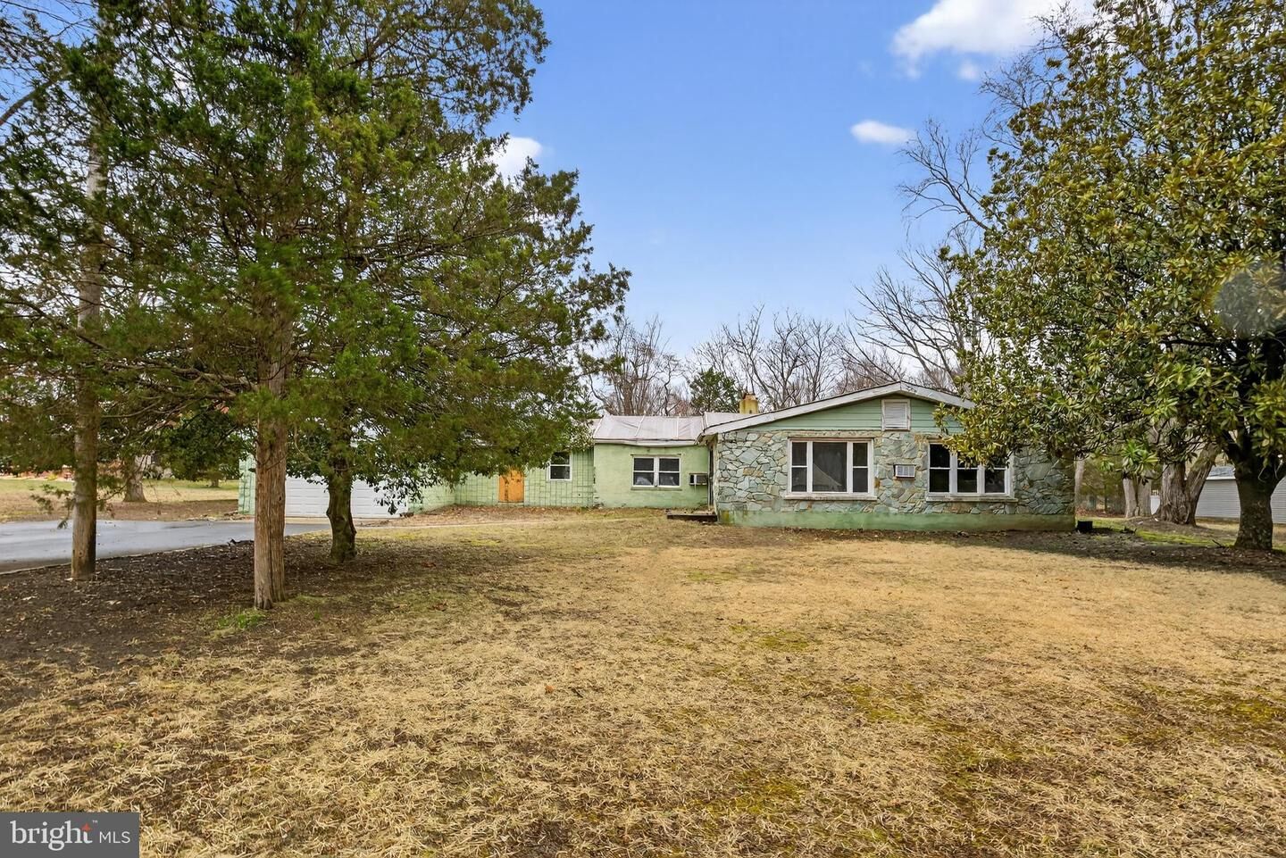 Property Photo:  2730 Garwood Road  NJ 08081 