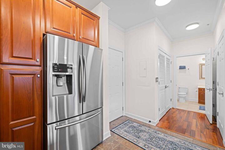 Property Photo:  35 E All Saints Street 201  MD 21701 