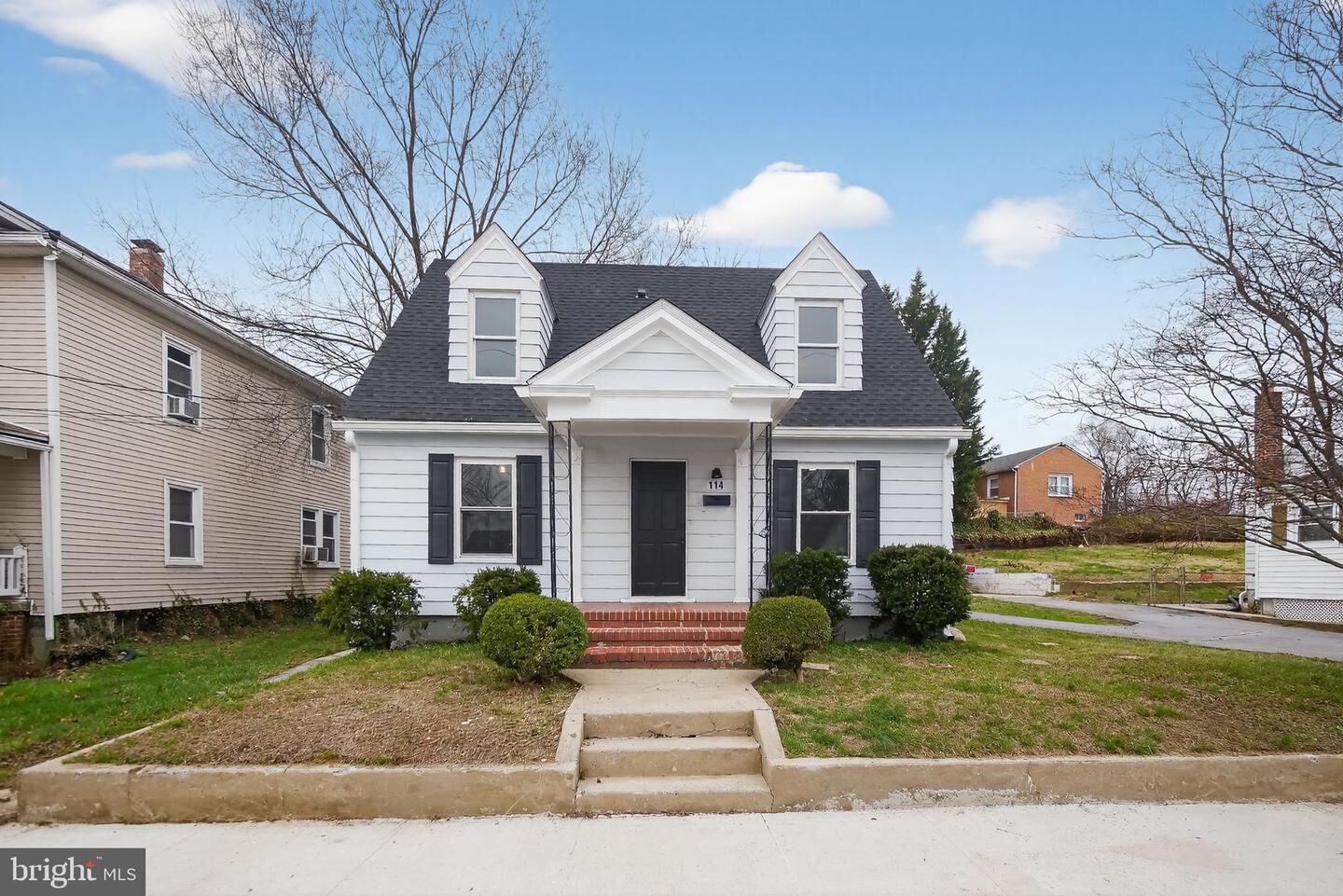 Property Photo: 114 N Kentucky Avenue WV 25401