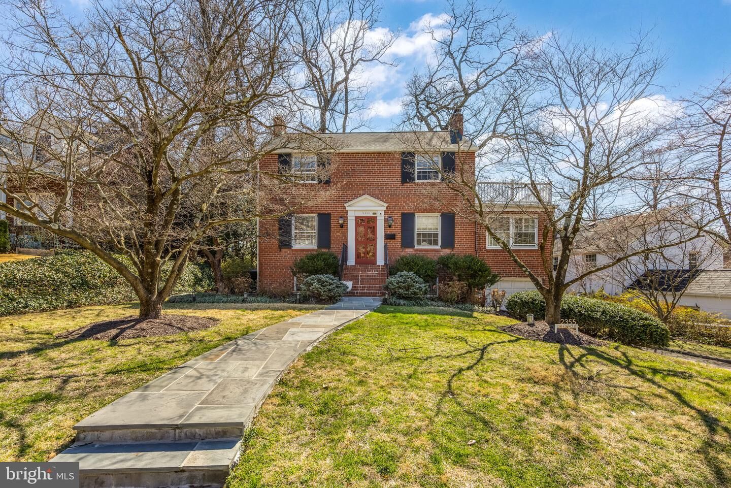 Property Photo:  2355 N Quincy Street  VA 22207 