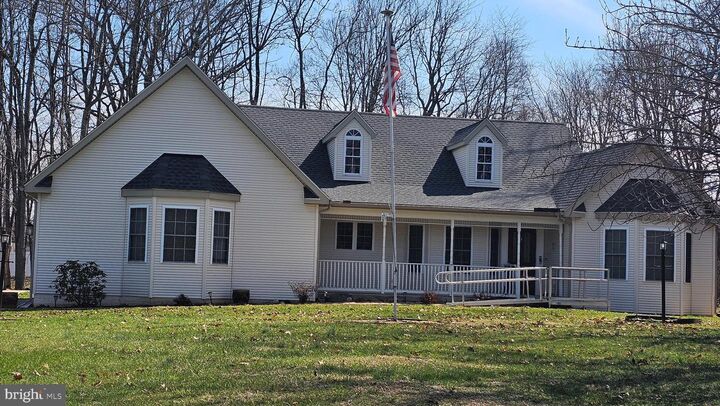 Property Photo: 352 Doe Run Road WV 25428