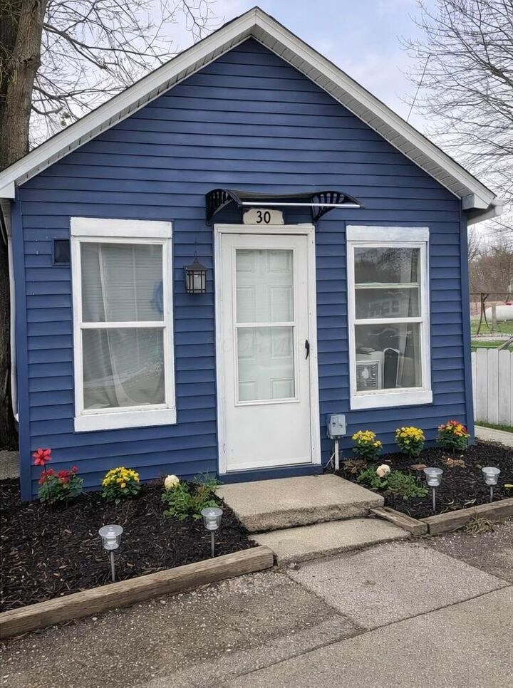 Property Photo:  6745 State Route 38 SE  OH 43140 