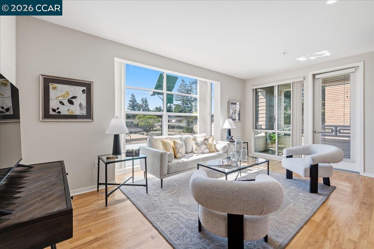 Property Photo:  1655 N California Blvd 330  CA 94596 