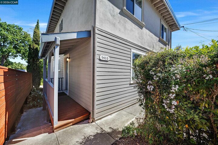 Property Photo: 940 East St CA 94549