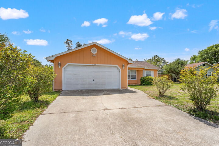 Property Photo:  302 Greenacres Drive  GA 31548 
