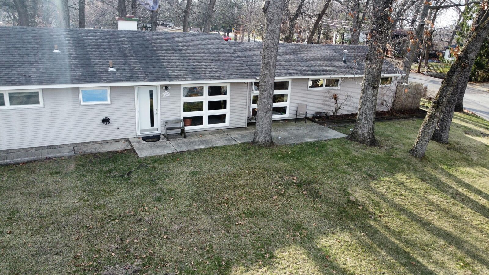 Property Photo:  3000 N Lake Park Avenue  IN 46342 