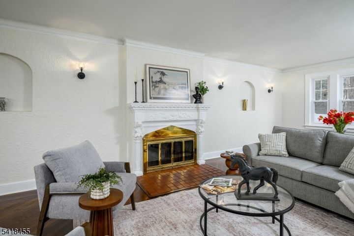 Property Photo: 153 Clairmont Ter NJ 07050