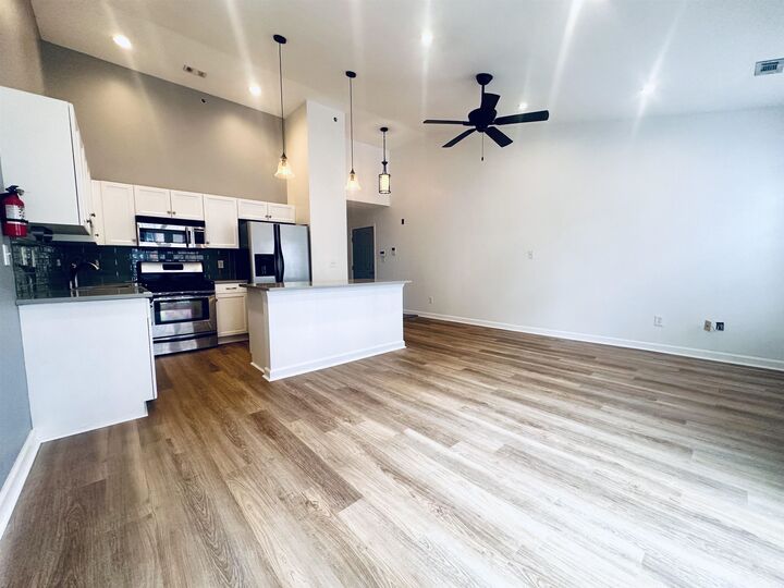 Property Photo: 5 Soho Dr 111 NJ 07305