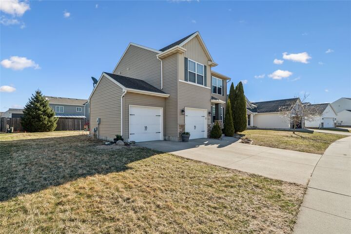 Property Photo:  3401 Poplar Drive SW  IA 50035 