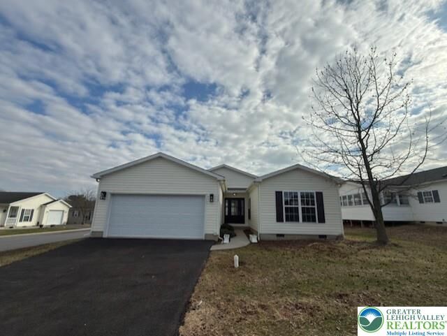 Property Photo: 636 San Simeon Place PA 18040