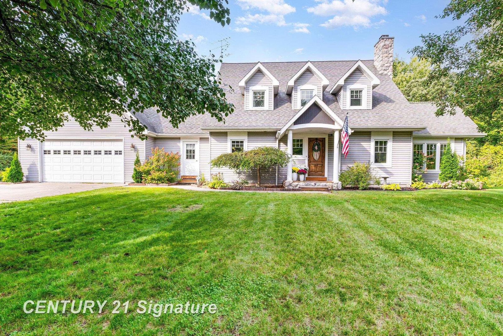 Property Photo:  2265 E Brooks Road  MI 48623 
