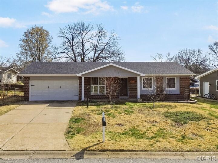 Property Photo:  626 Lime Rock Drive  MO 63304 