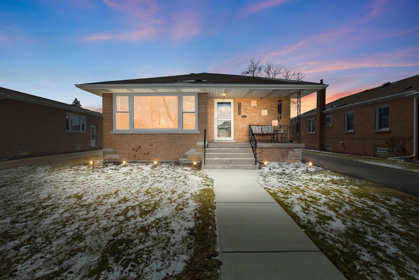 Property Photo: 5337 W 102nd Street IL 60453