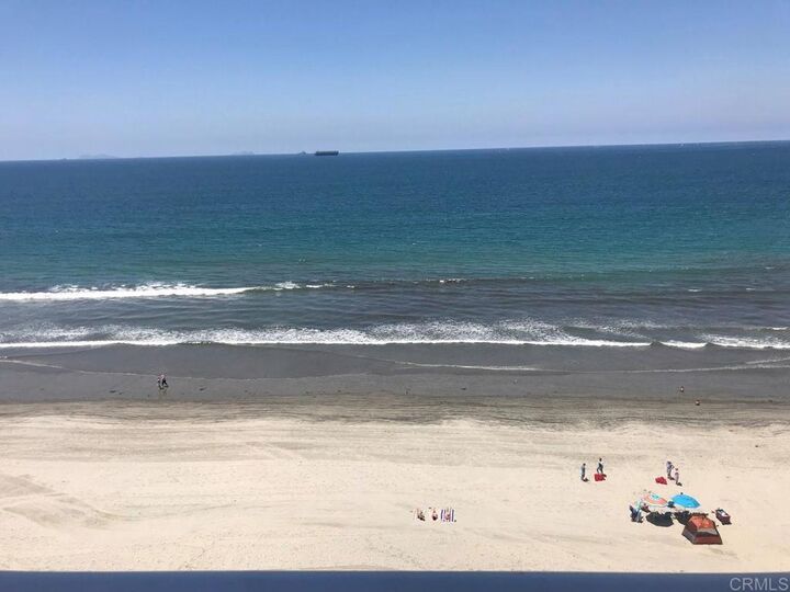 Property Photo: 1760 Avenida Del Mundo #805 CA 92118