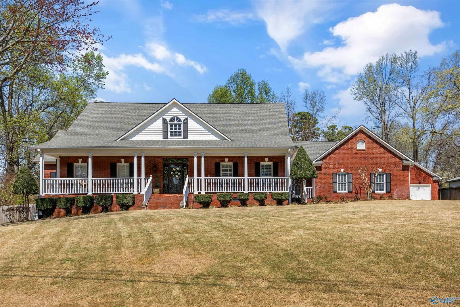 Property Photo:  203 Kelsey Lynn Lane  AL 35806 