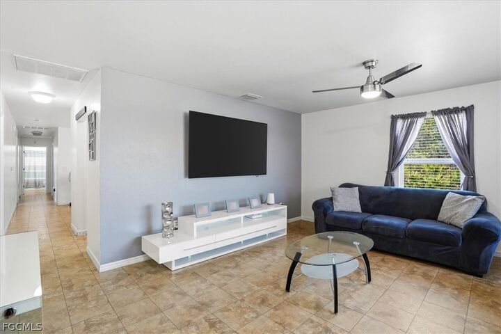 Property Photo:  2601 67th Street W  FL 33971 