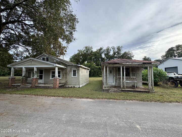 Property Photo: 108 Bell Street NC 28573